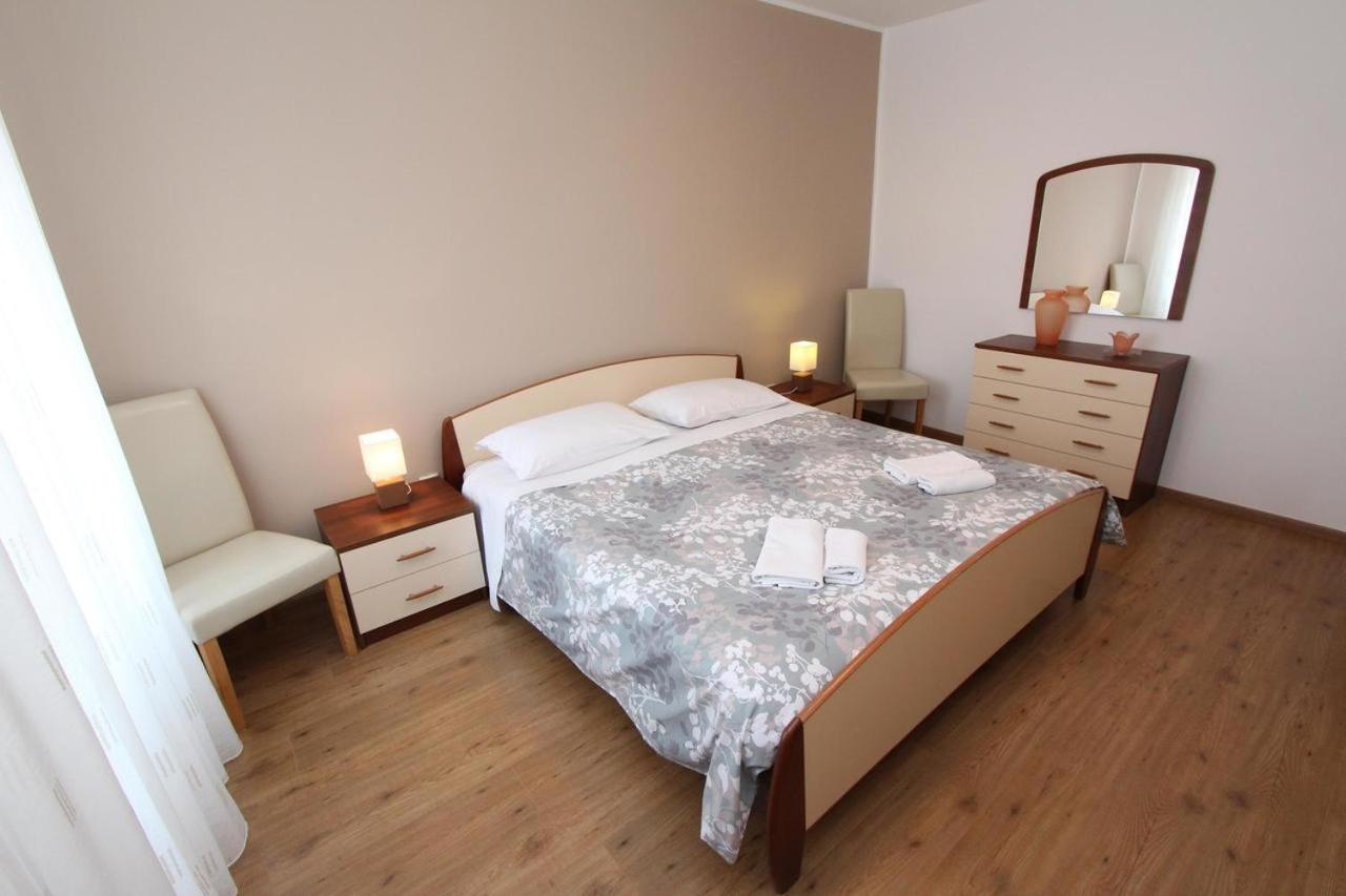Apartamento Ondina Rovinj Exterior foto